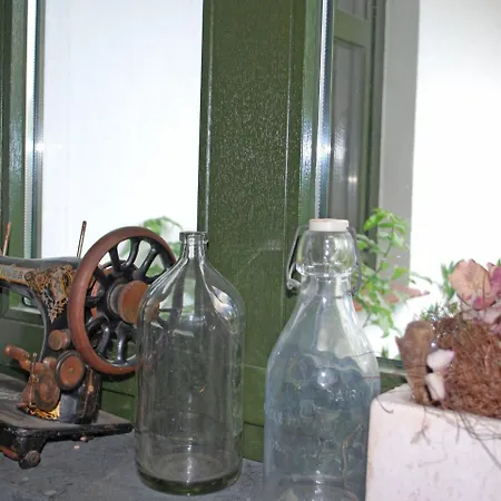 Gastehaus Alte Schule.6 *